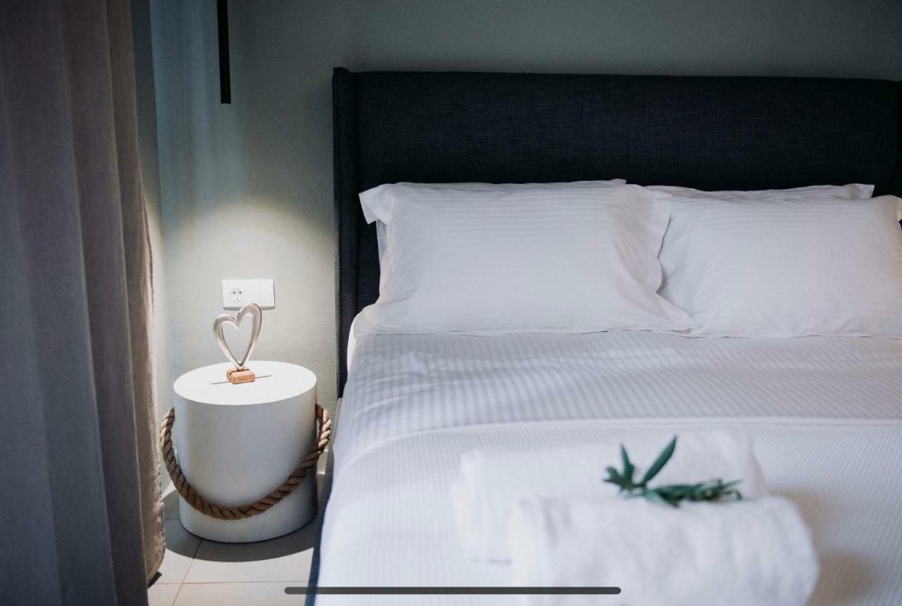 Luxury Living 沃洛斯 外观 照片